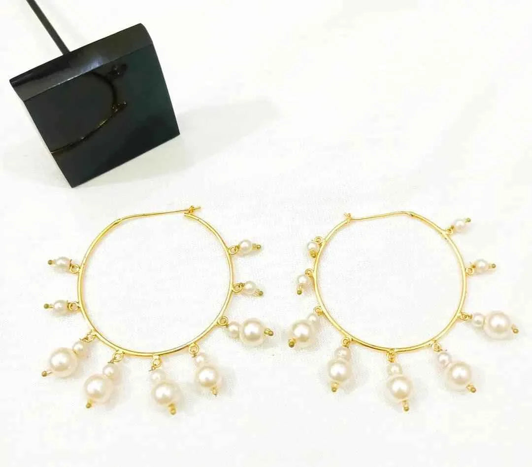 Round Earrings Pair E-9