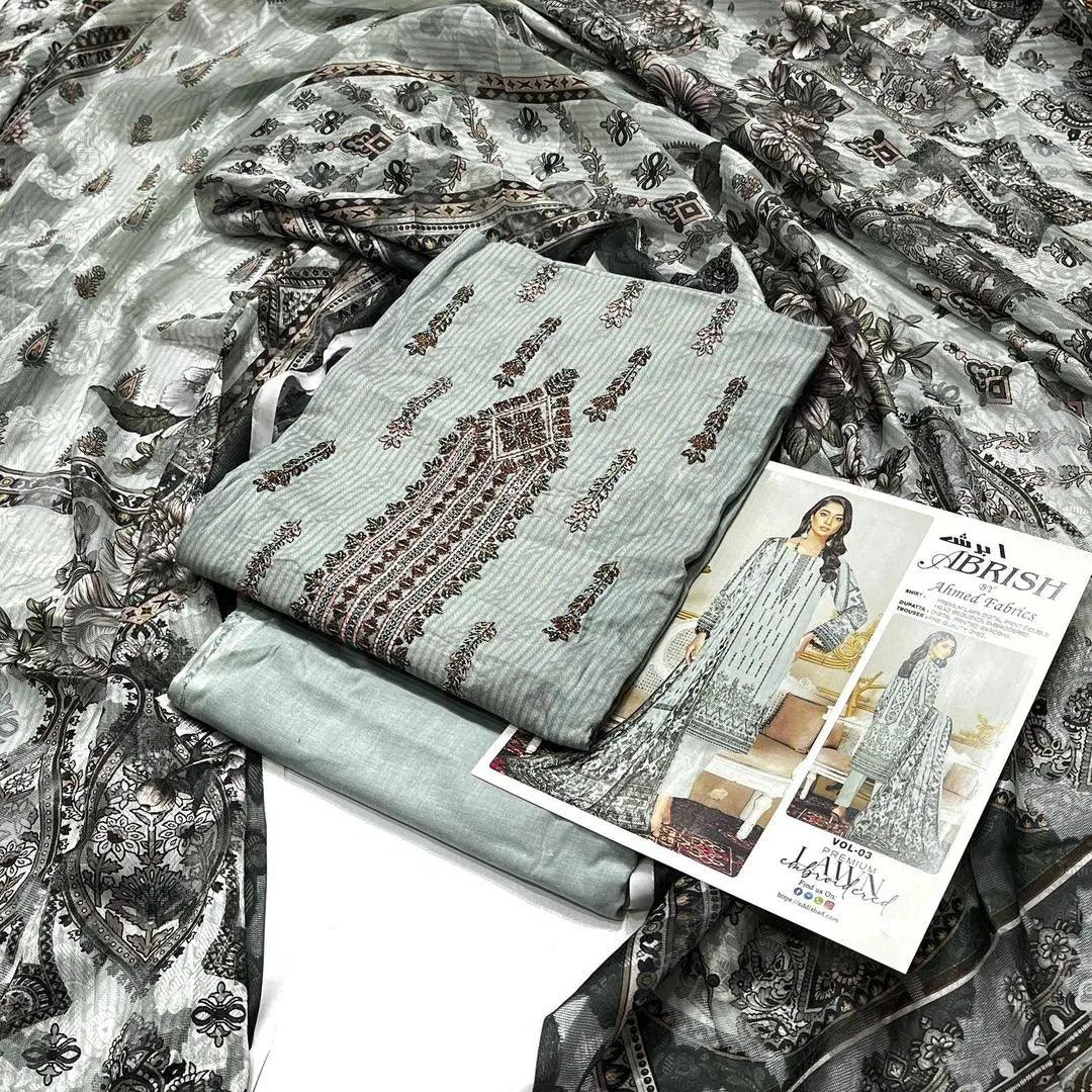 Lawn Suit with Printed Design Gray