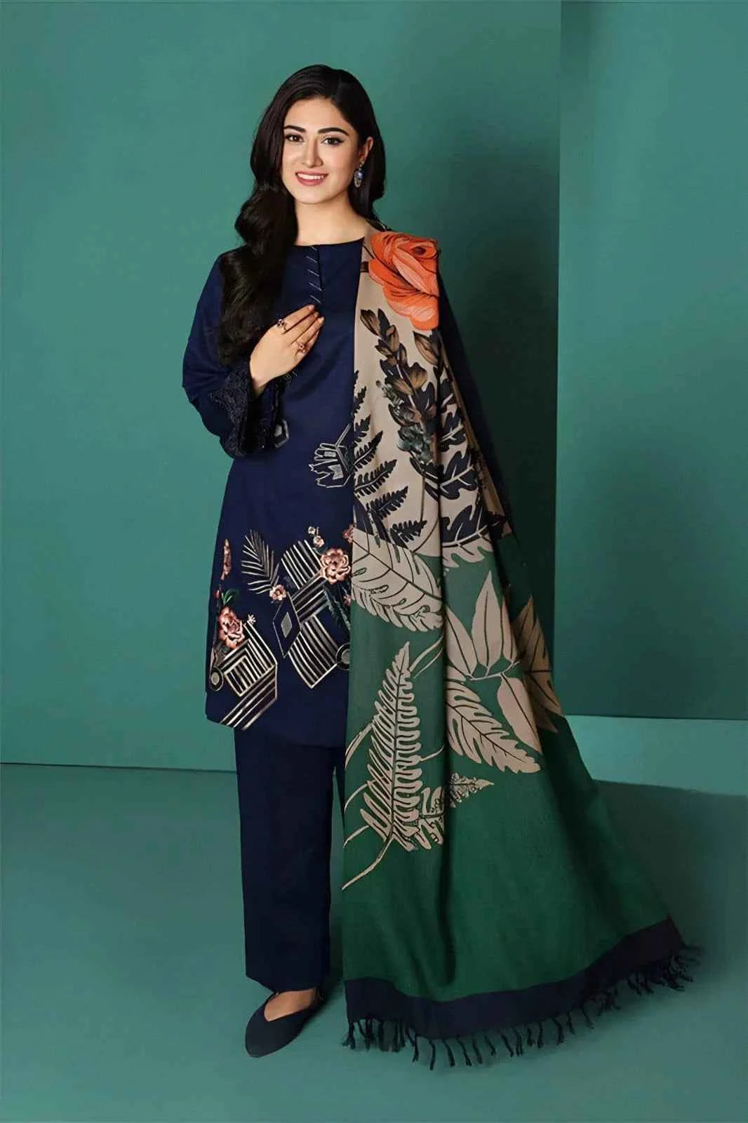 3 Pcs Women's Unstitched Embroidered Suit