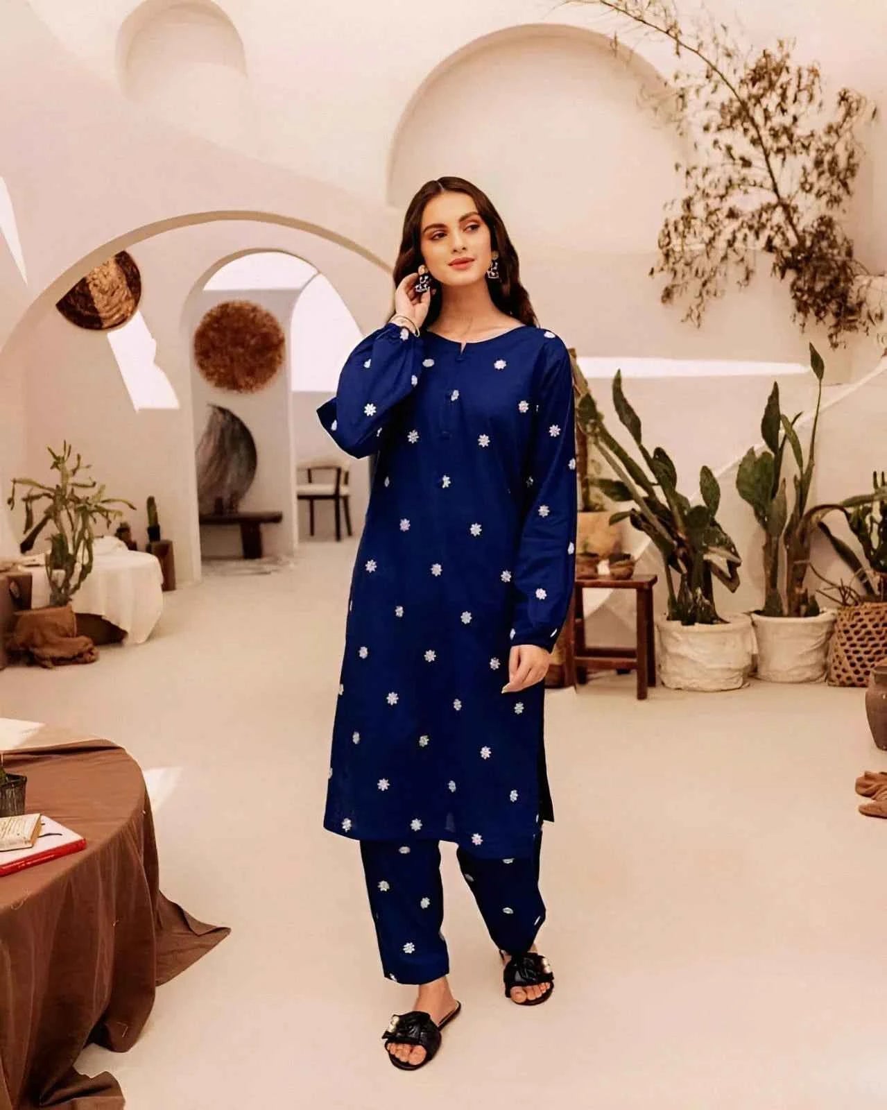 2 Pcs Women's Unstitched Embroidered Suit