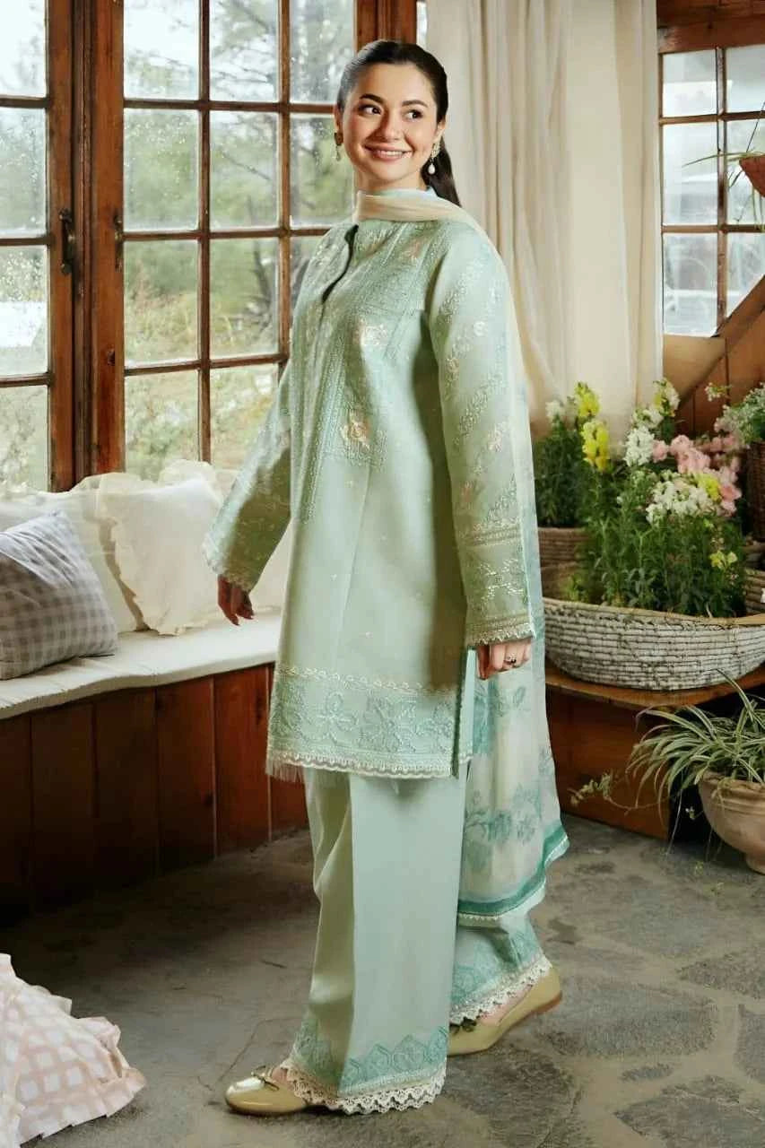 3 Pcs Women's Unstitched Embroidered Suit
