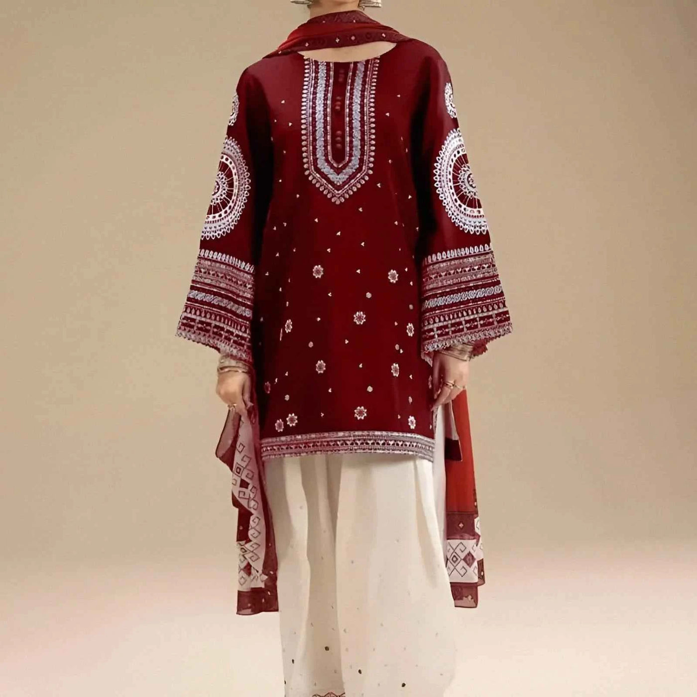3 Pcs Women's Unstitched Embroidered Suit