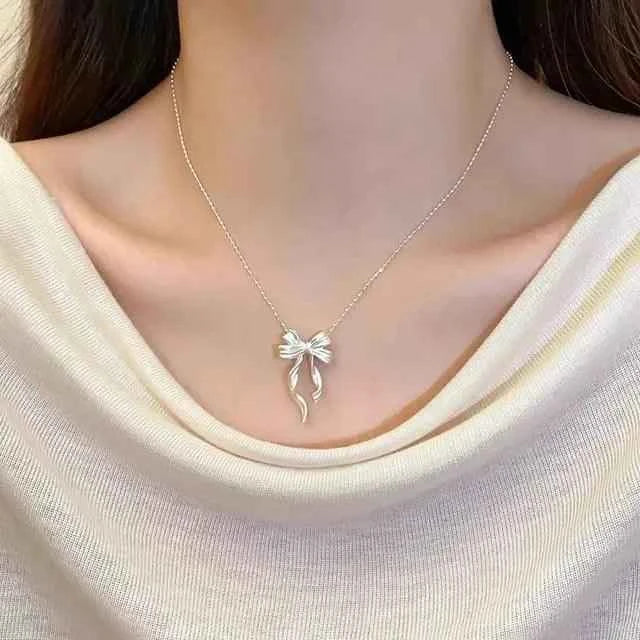 Bow Design 925 Sterling Silver Pendant N-16