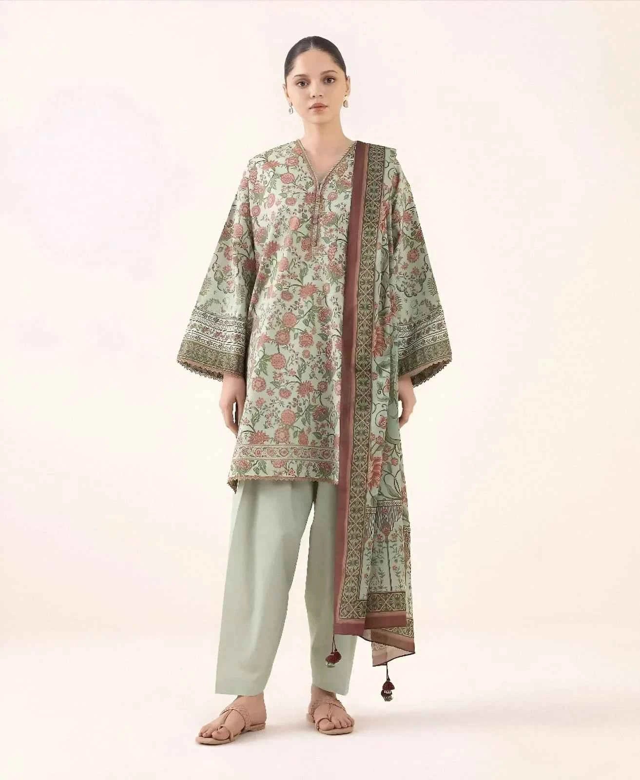 3 Pcs Women's Unstitched Printed Suit