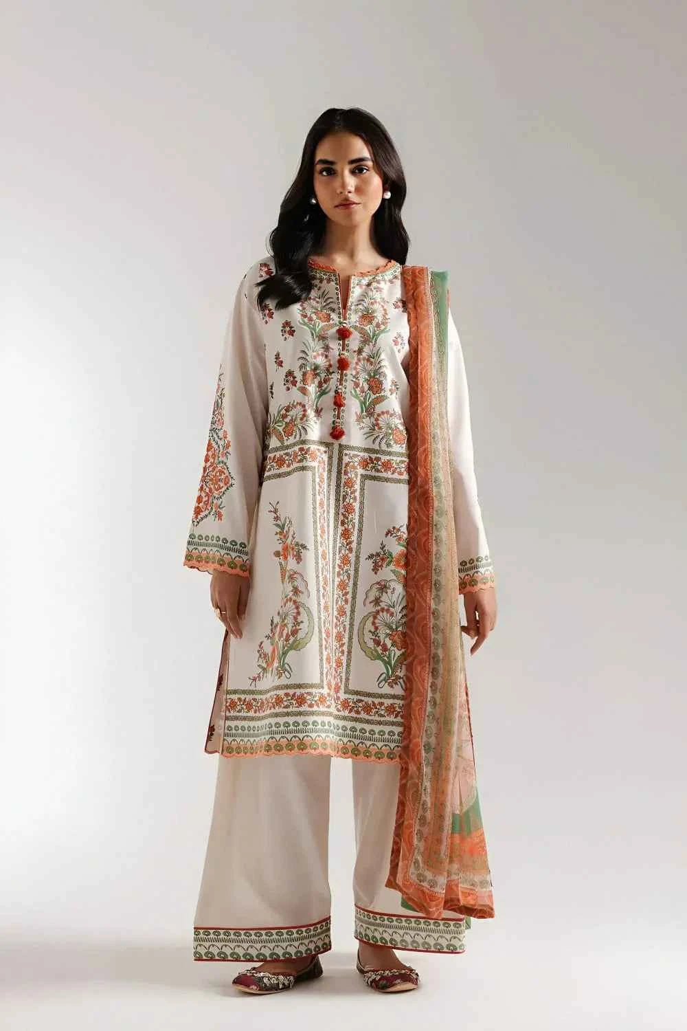3 Pcs Women's Unstitched Printed Suit