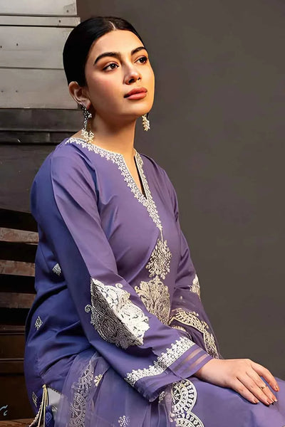 3 Pcs Women's Unstitched Embroidered Suit